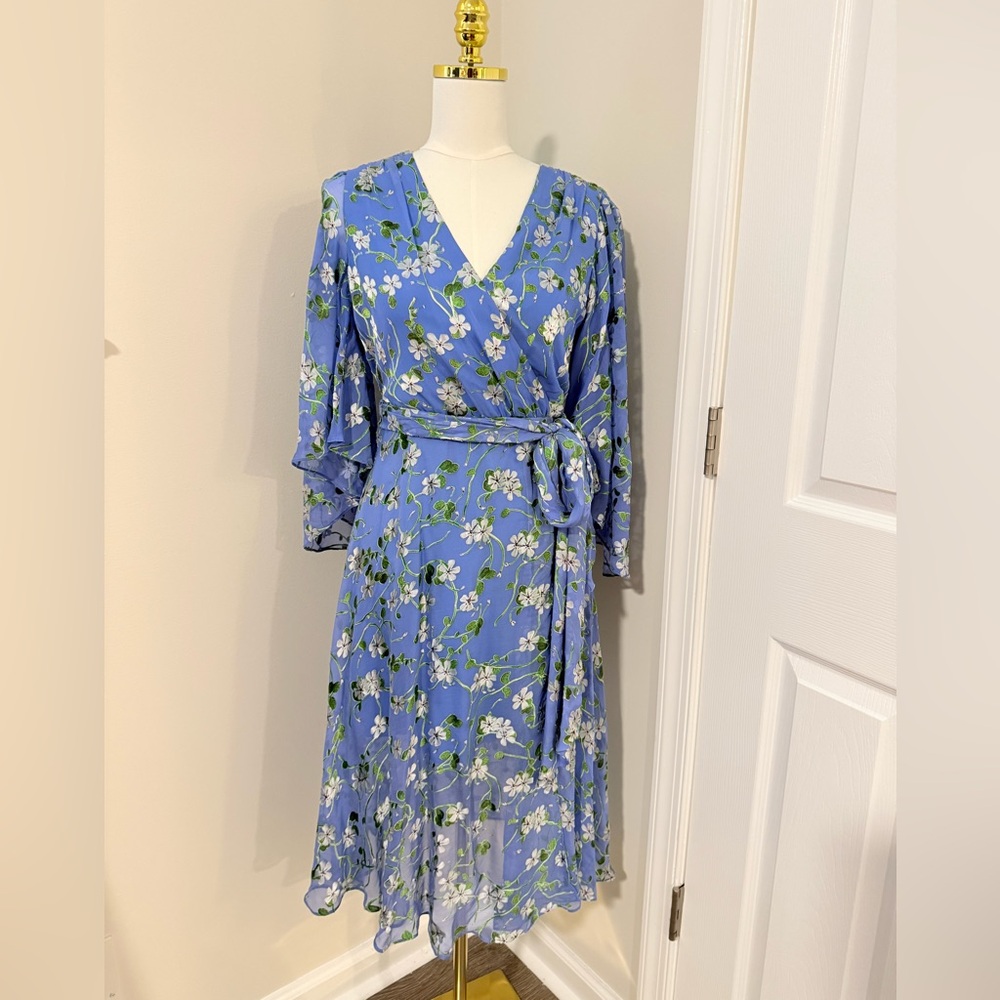 Alice + Olivia Halsey Belted Floral-print Devoré-chiffon Dress In Blue
